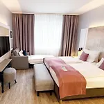 Garner Hotel Berlin - Wilmersdorf By Ihg